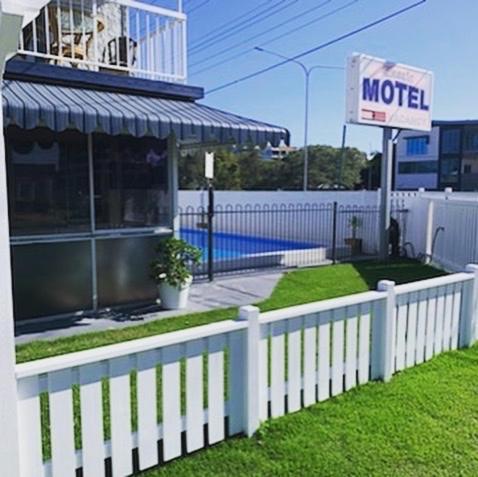 Classic Motel Gold Coast Buitenkant foto
